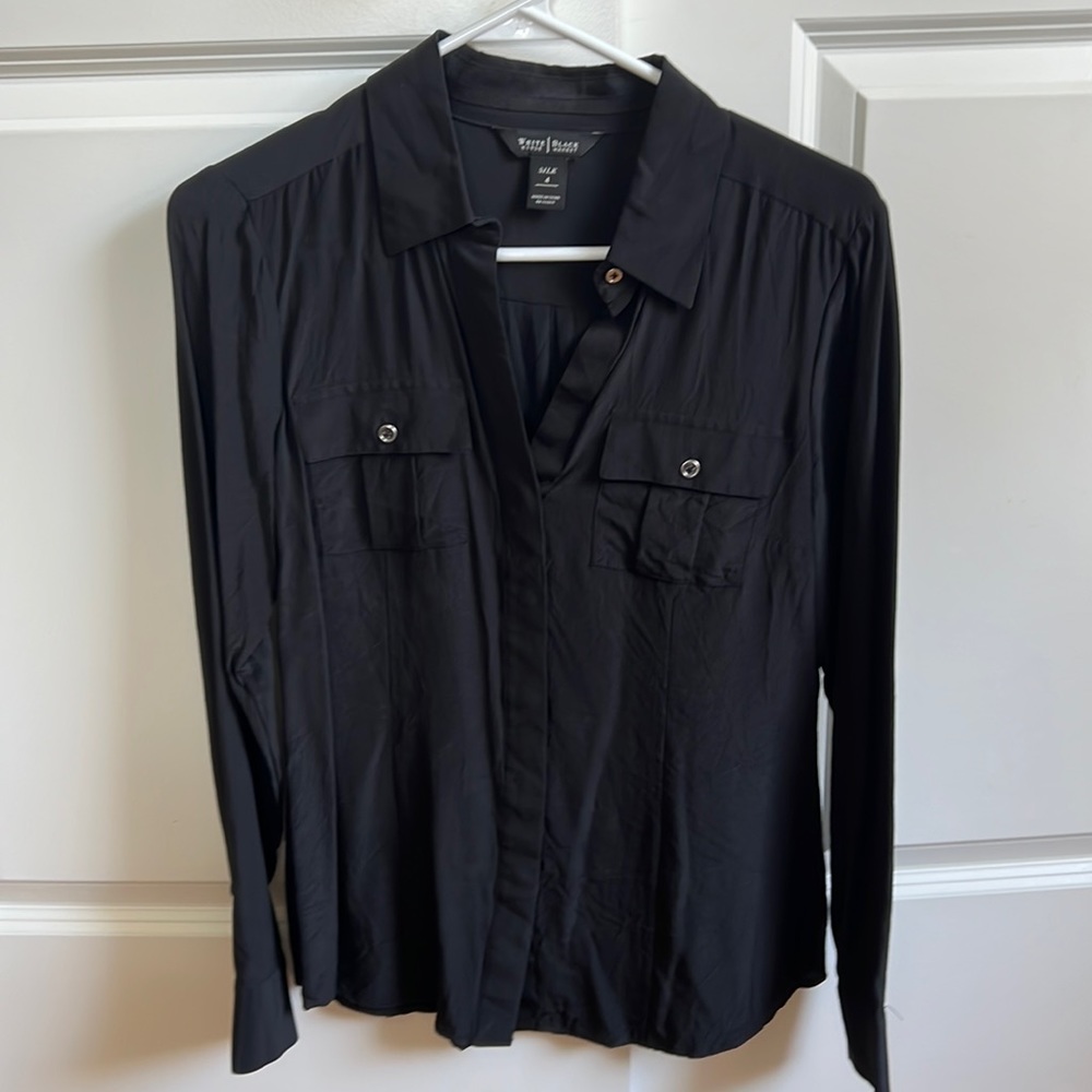 🌟 White House Black Market - Blouse Silk Black
